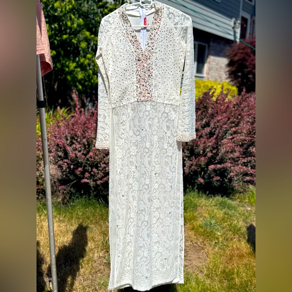 Elegant White Paisley Dress